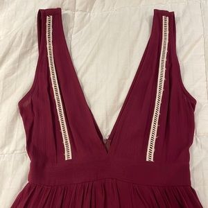 Flowy maroon dress